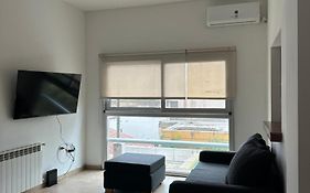 Departamento en Sarmiento y Av.Alem